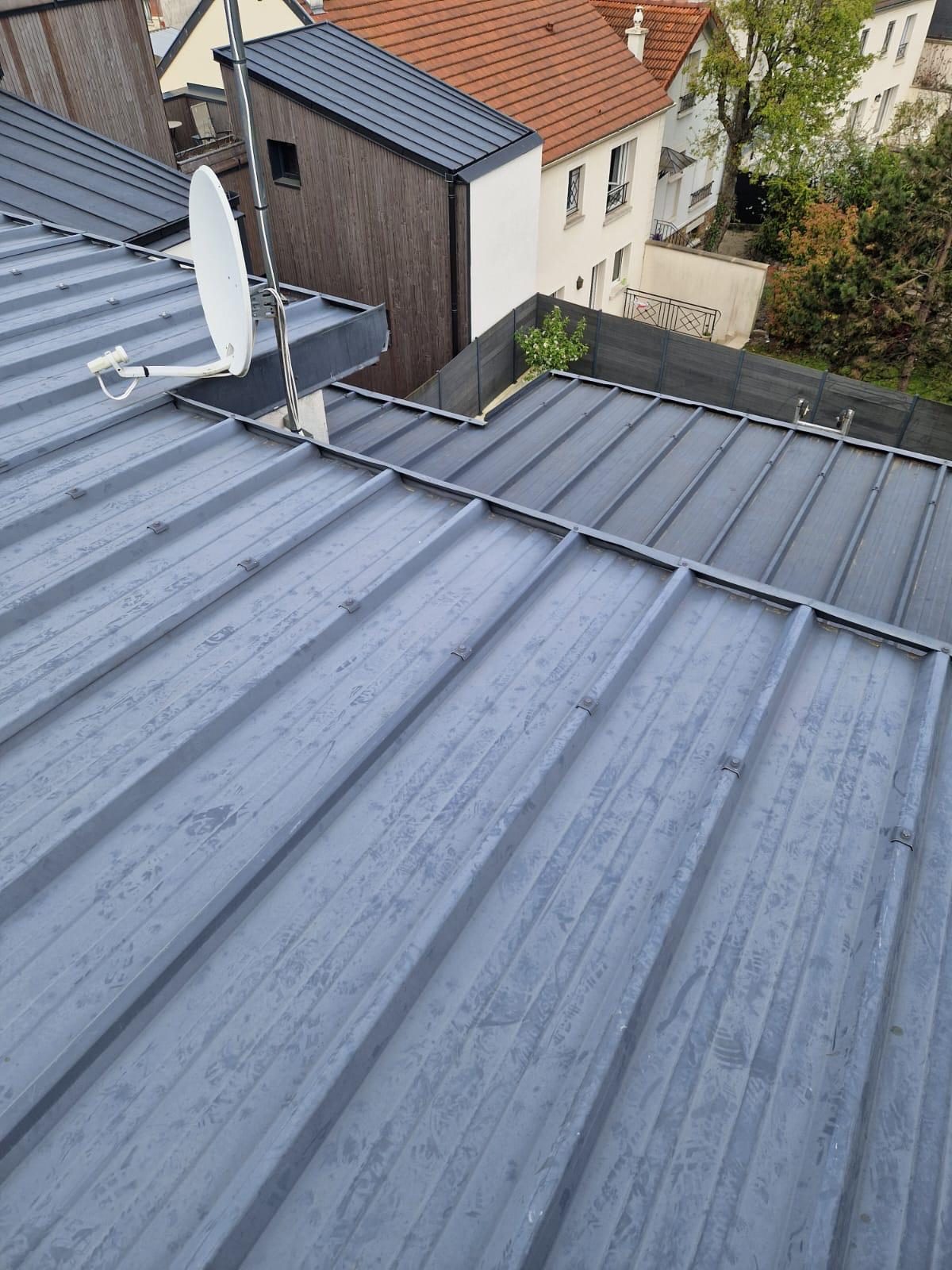 Toits parisiens en zinc à Neuilly-sur-Seine